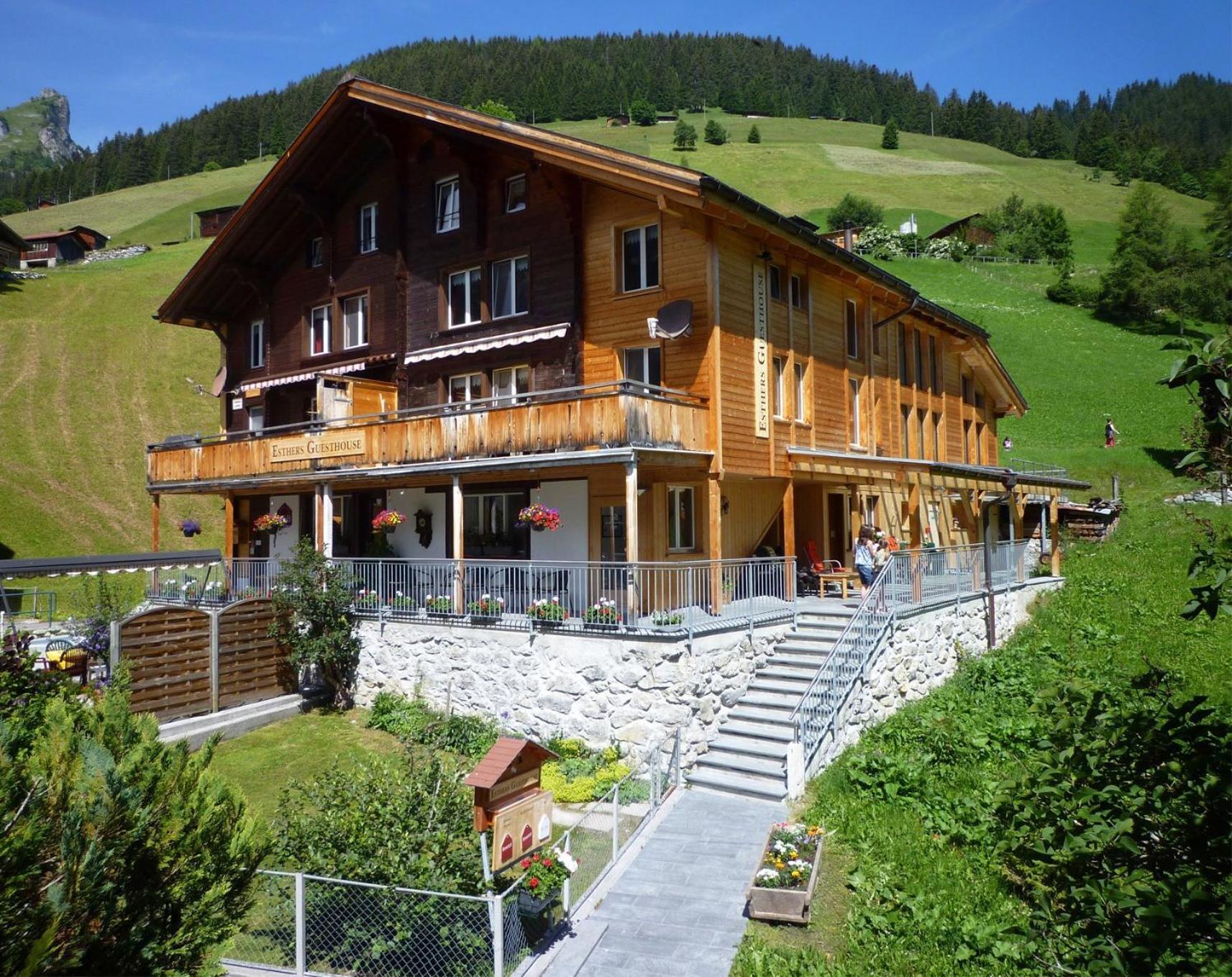 Esthers Guesthouse Gimmelwald Exterior photo